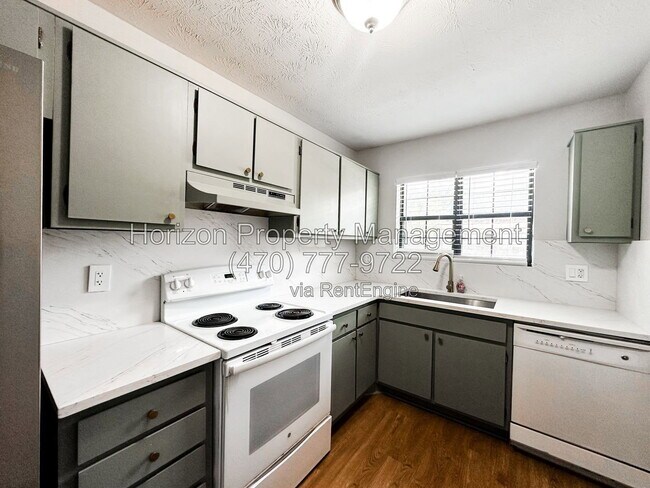 Building Photo - 2506 Hidden Cove Ct