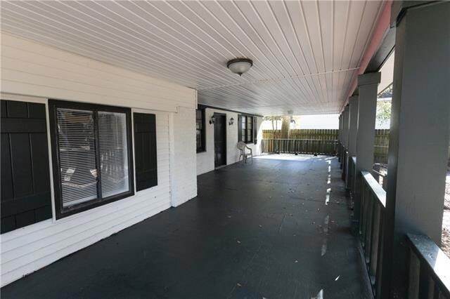 Building Photo - 1948 Barbara Dr