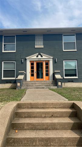 Building Photo - 3215 Douglas Ave