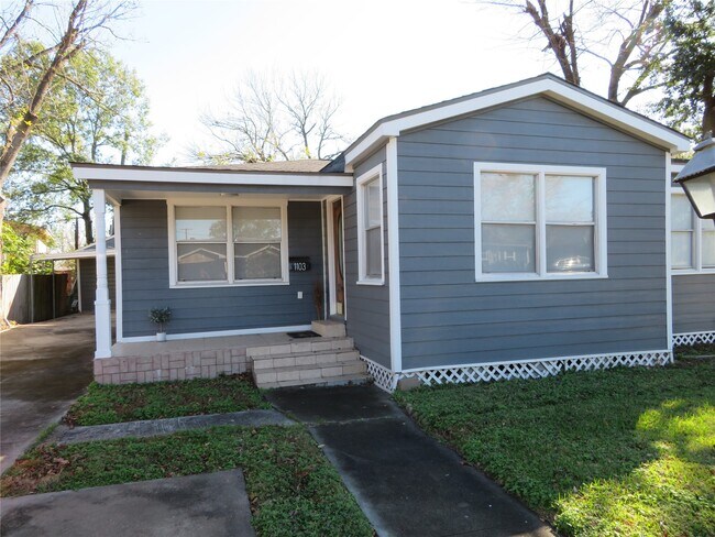 Building Photo - 1103 Jocelyn St