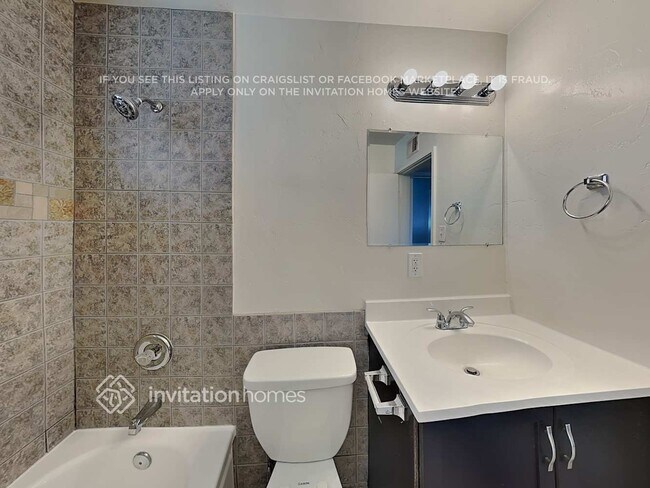 Building Photo - 8508 N 30th Dr