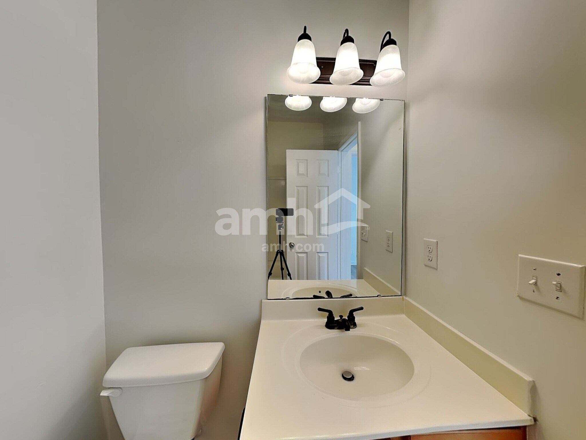 Building Photo - 1019 Green Terra Rd