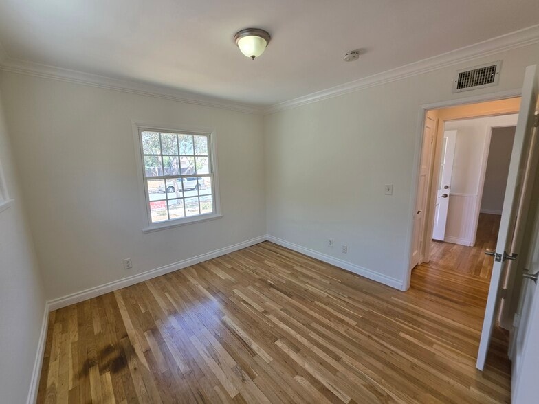 Building Photo - 20758 Stephanie Dr