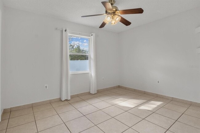 Building Photo - 5167 Cambry Ln