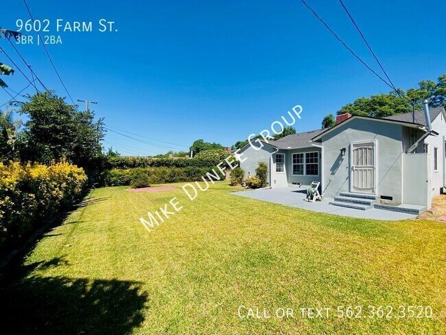 Building Photo - 9602 Farm St