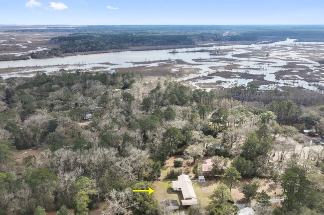 Building Photo - 10104 Johns Bayou Rd