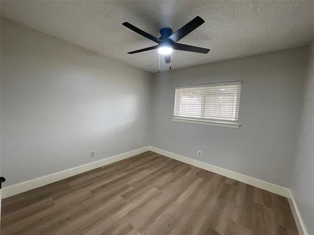 Building Photo - 504 Sage Ln