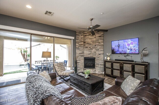 Building Photo - 10412 E Acoma Dr