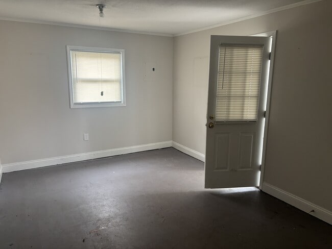 Building Photo - 3048 Marigold Ln