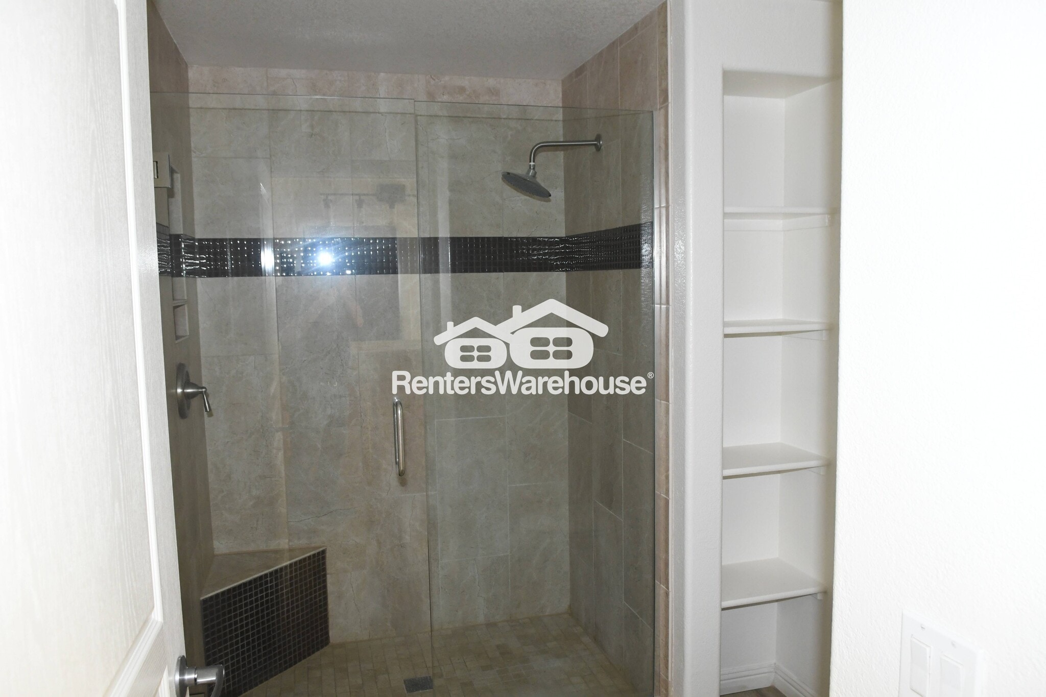 Building Photo - 11680 E Sahuaro Dr