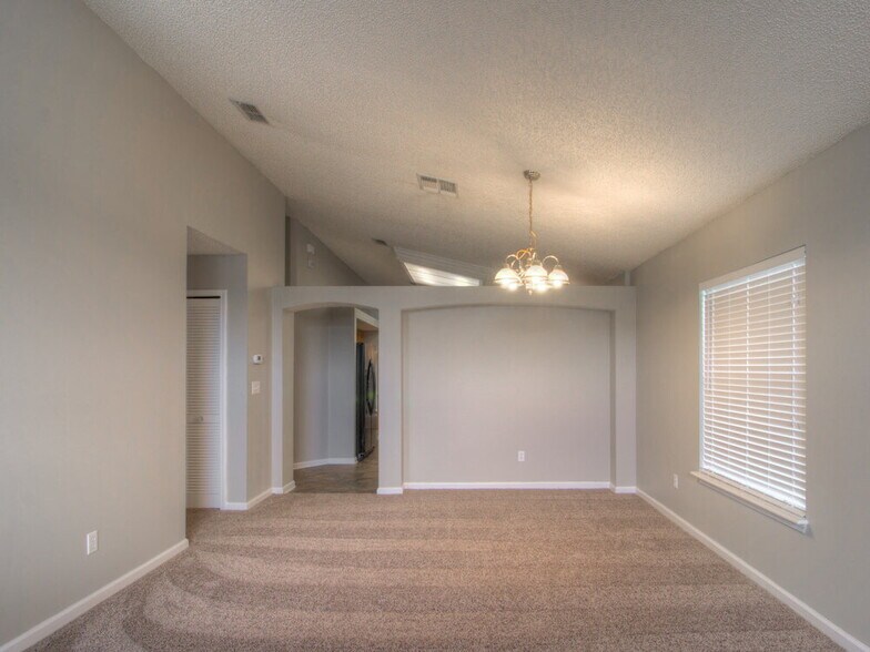 Building Photo - 12630 Richfield Blvd