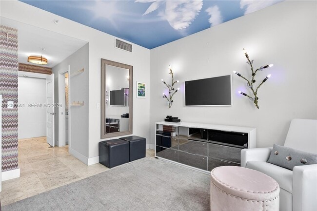 Building Photo - 1900 Sunset Harbour Dr