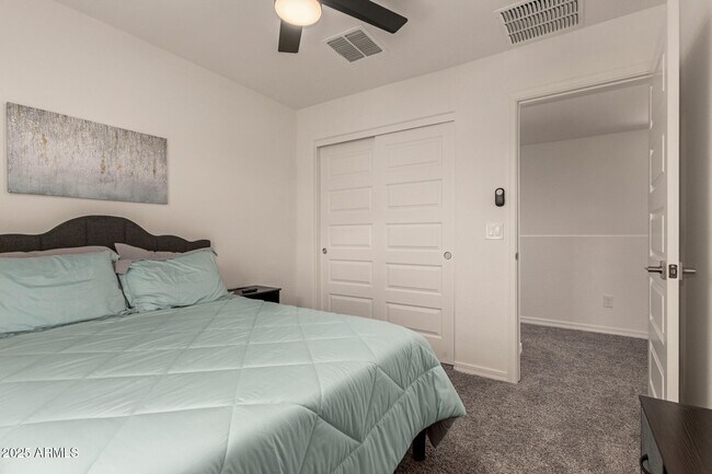 Building Photo - 14236 W Buckskin Trl
