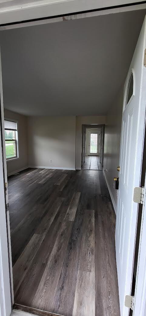 Building Photo - 3 Bed 2.5 Bath Townhome