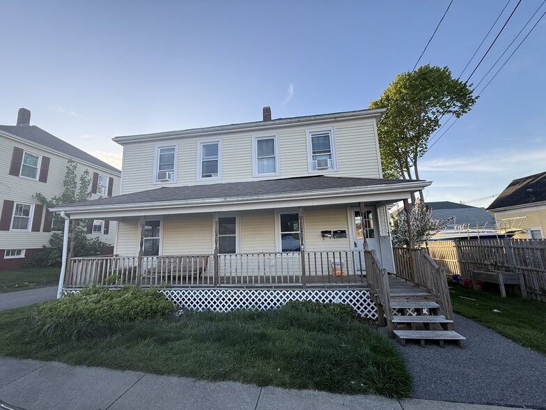 Primary Photo - 1 Hamilton St