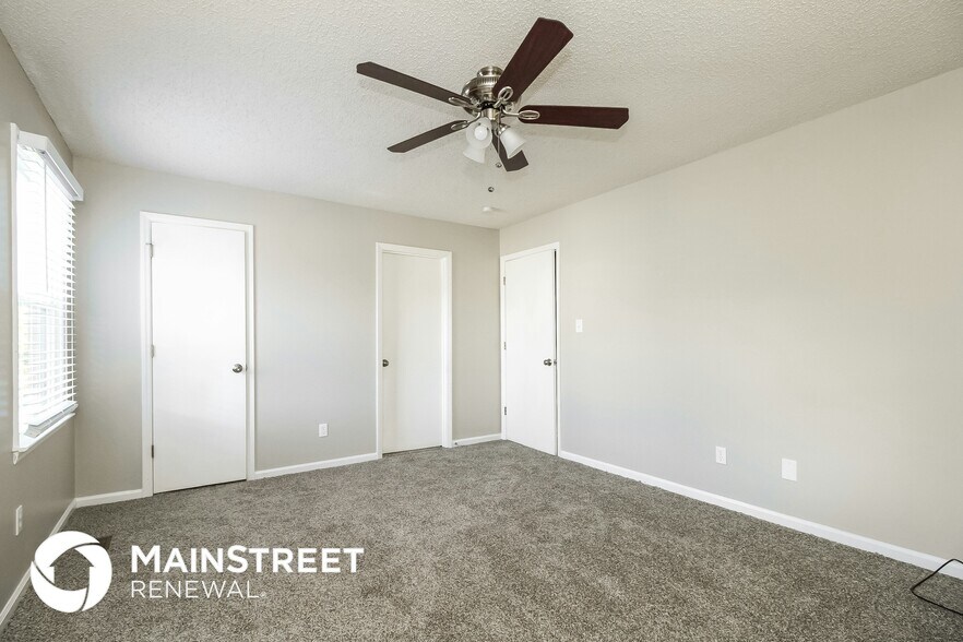 Building Photo - 1124 Ridgecliff Dr