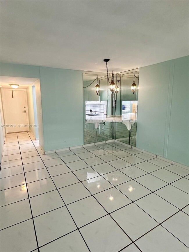 Building Photo - 300 Galen Dr