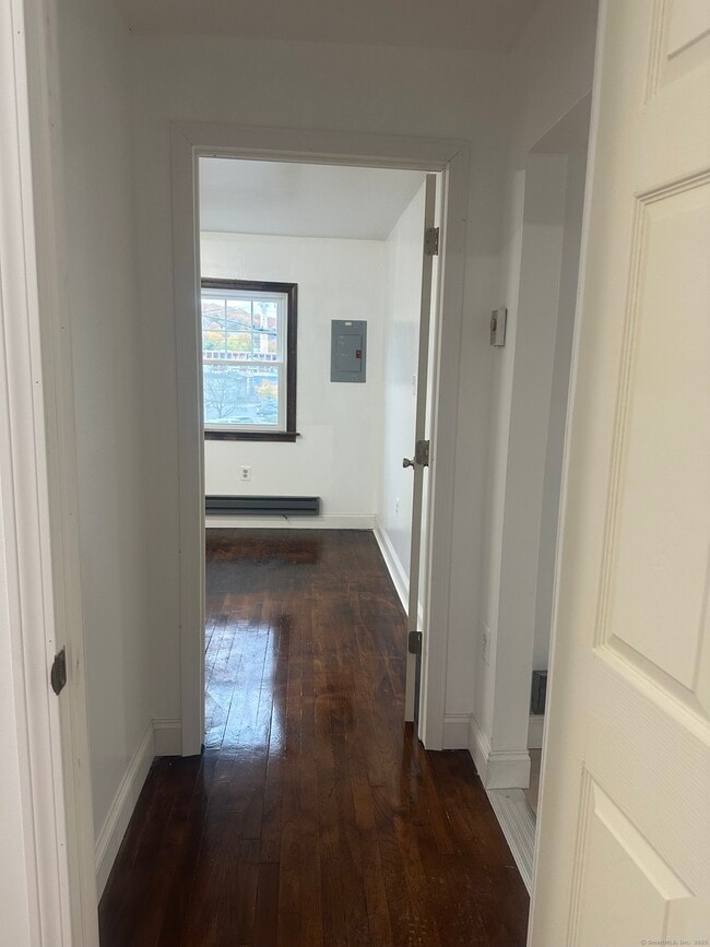 Building Photo - 18 Depot St