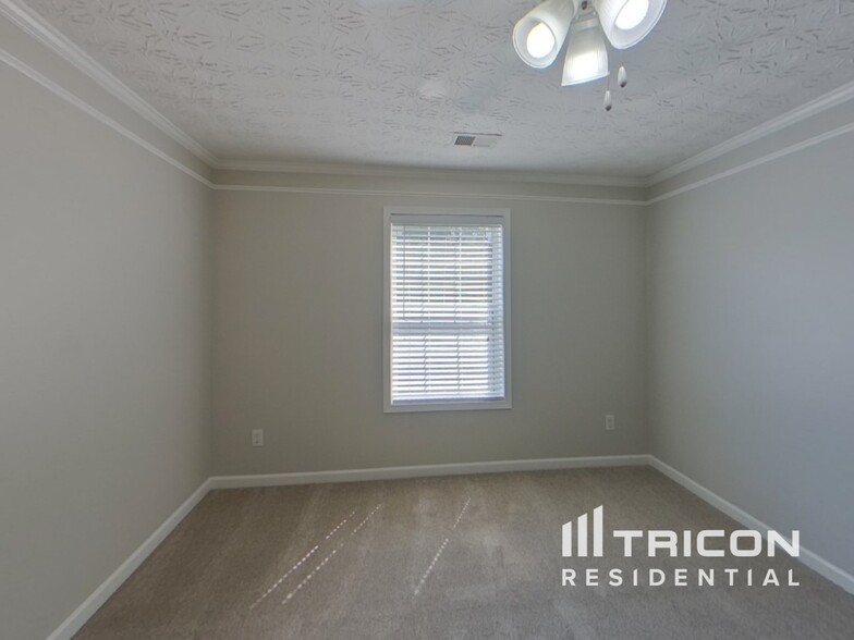 Building Photo - 1531 Swan Valley Ct