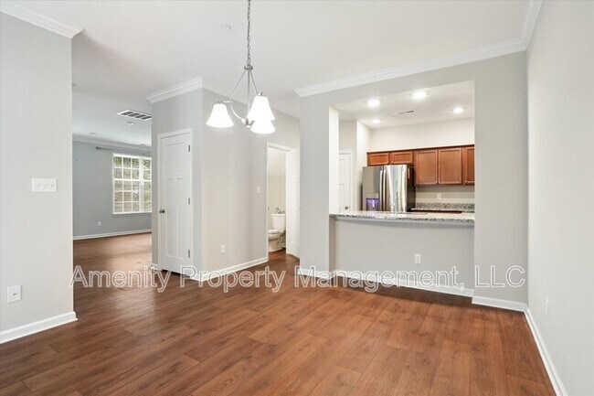 Building Photo - 1208 Kings Land Court