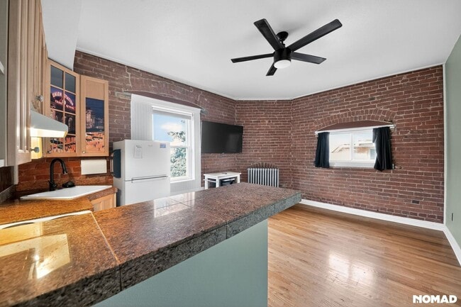 Building Photo - 1450 High St