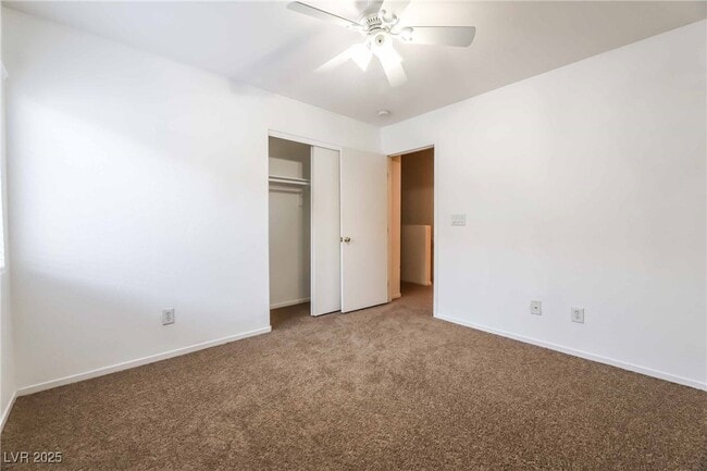 Building Photo - 2580 Land Rush Dr