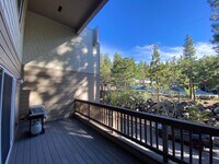 Building Photo - 3 Bedroom Condo - Walk to Burnt Cedar Beach!