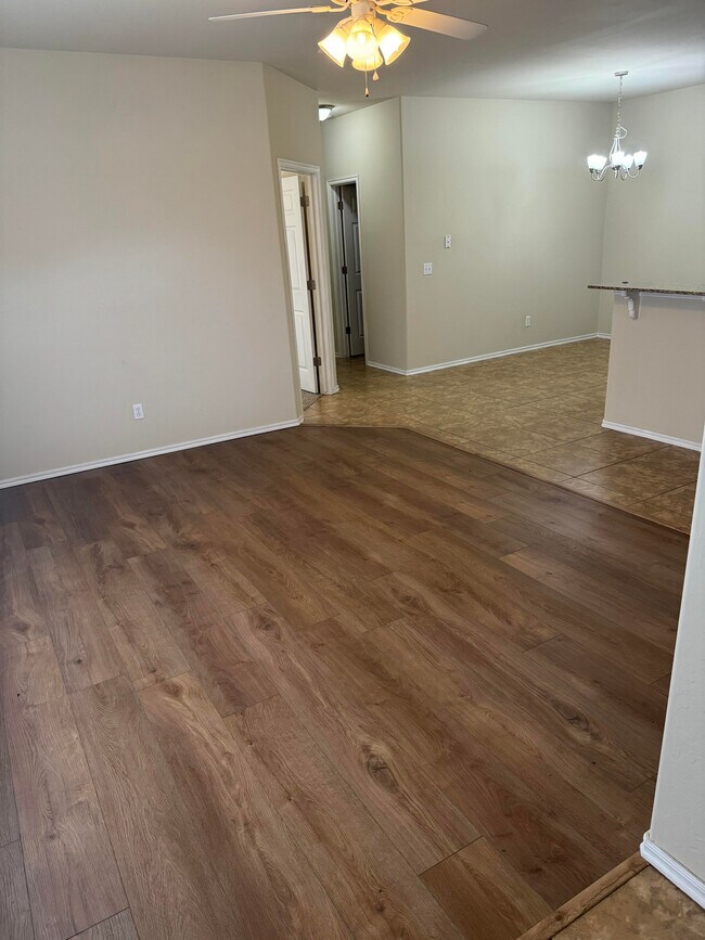 Building Photo - 11152 NW 5th Terrace