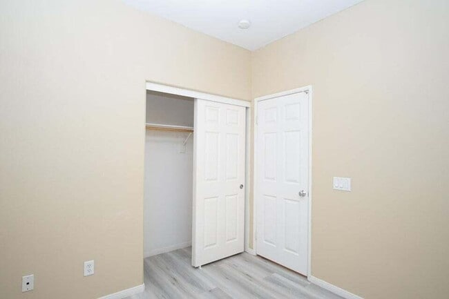 Building Photo - 37648 Beeston Ct