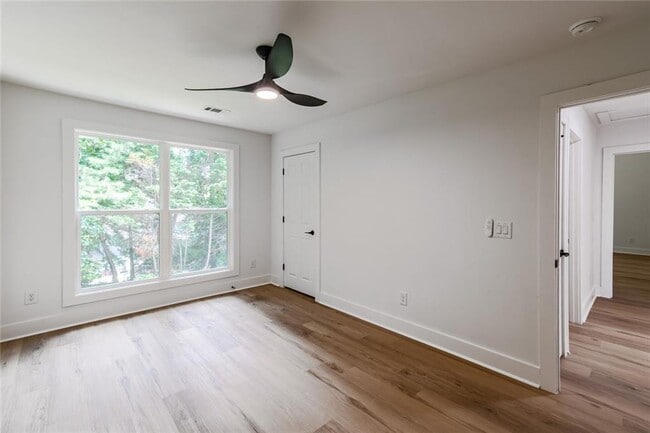 Building Photo - 2601 Garland Way