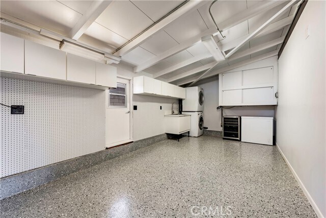 Building Photo - 3033 Volk Ave
