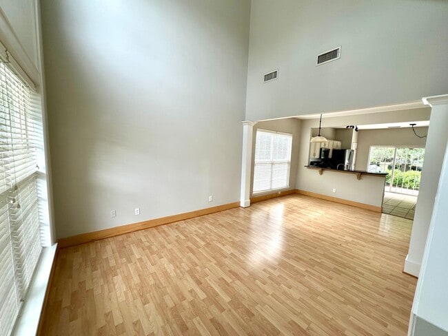 Building Photo - 2008 Chinabrook Ct