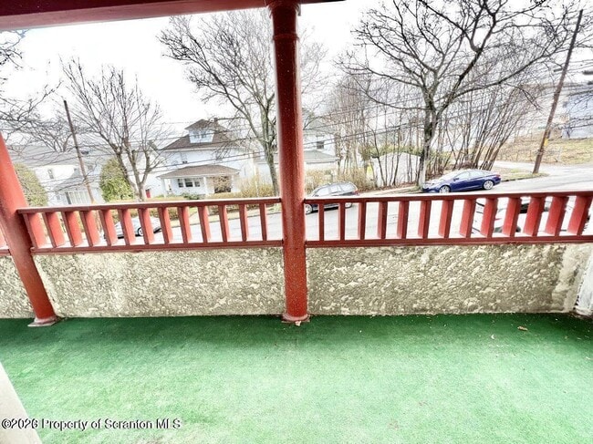 Building Photo - 636 Beech St