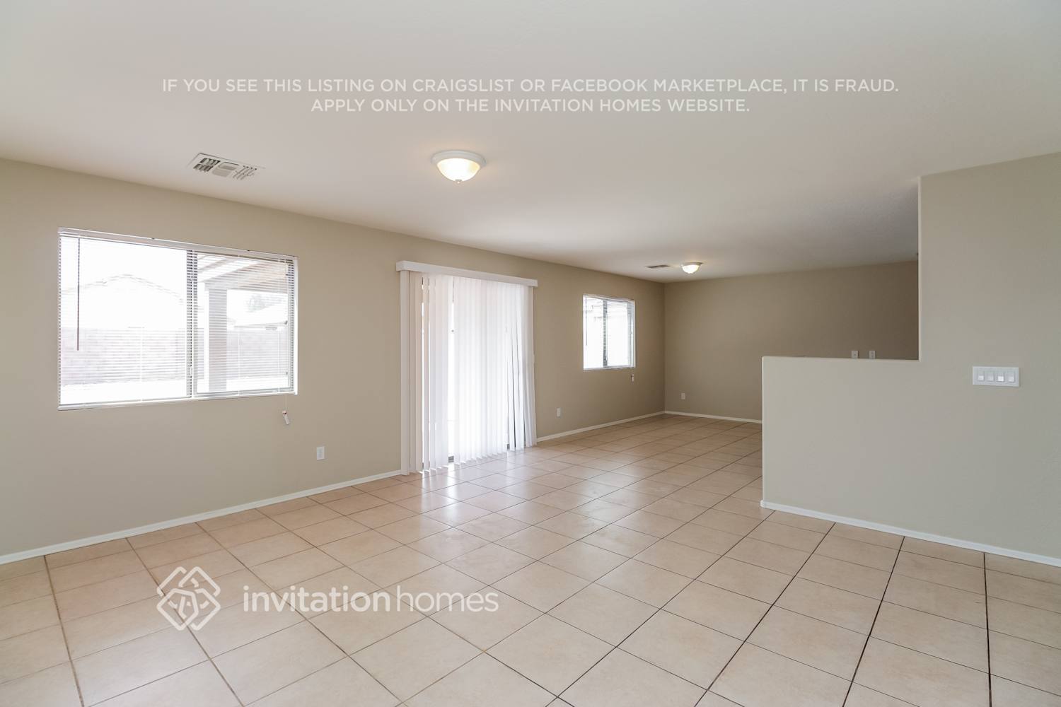 Building Photo - 3417 W Wayland Dr