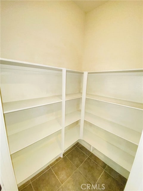 Building Photo - 64 Bronze Leaf