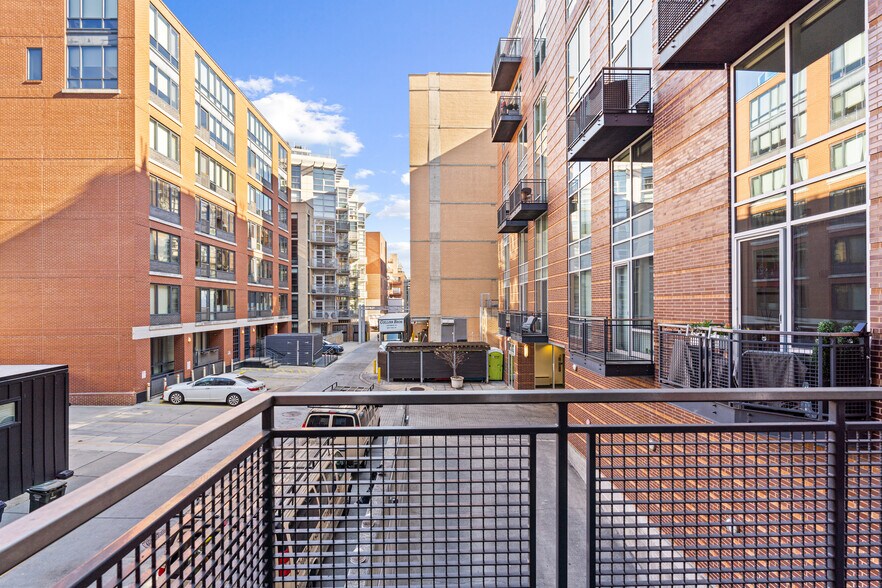 Building Photo - 1515 15th St NW