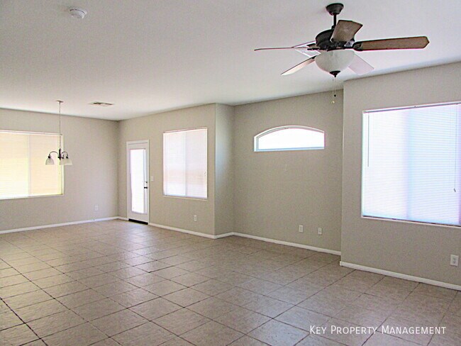 Building Photo - 8552 Amber Star St