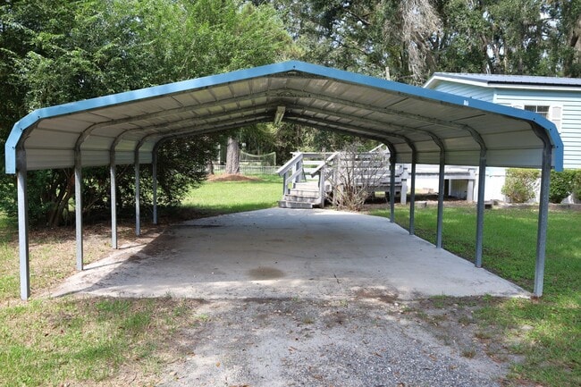 Building Photo - 4180 Beaver Run Rd