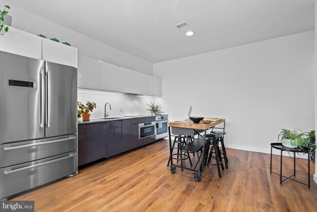 Building Photo - 57 N St NW