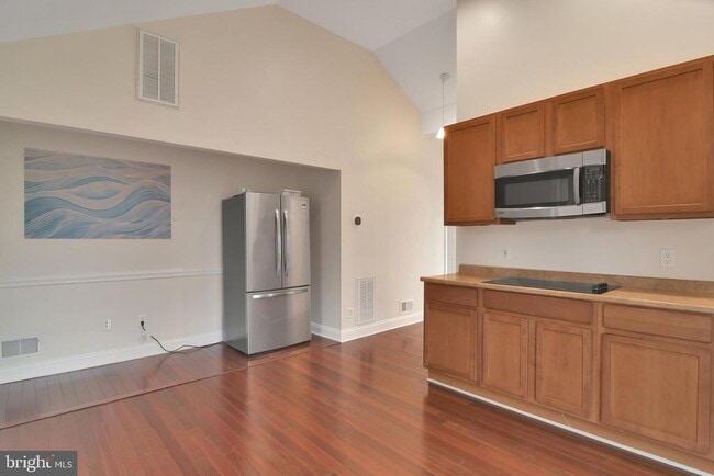 Building Photo - 8229 Jumpers Hole Rd