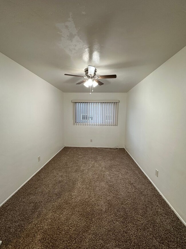 Building Photo - 3348 32nd St