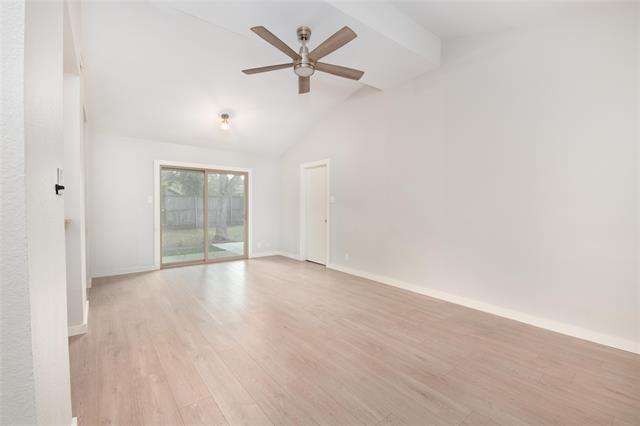 Building Photo - 1717 Meadow Oak Dr