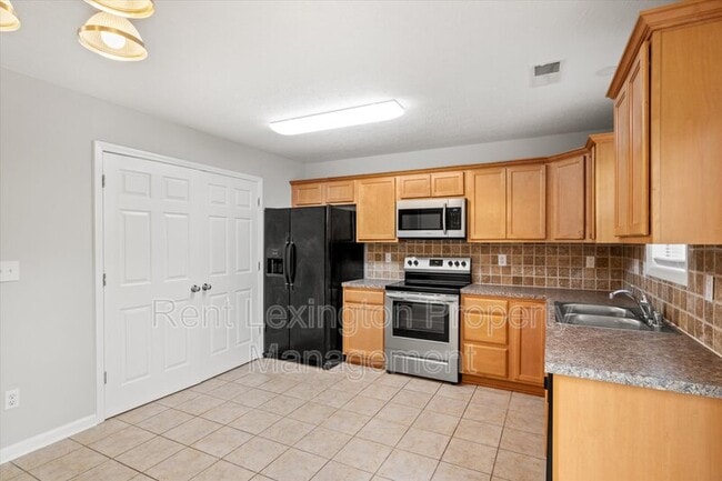 Building Photo - 114 Grisham Dr