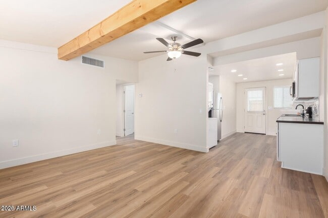 Building Photo - 6049 W Laurie Ln