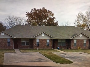 Building Photo - 360 Anderson Rd