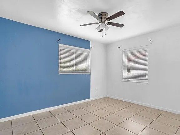 Building Photo - 1340 NW 131st St