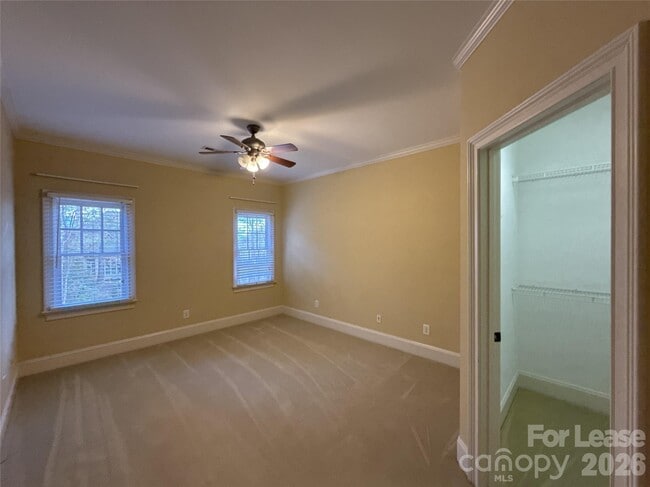 Building Photo - 14419 Ballantyne Meadows Dr