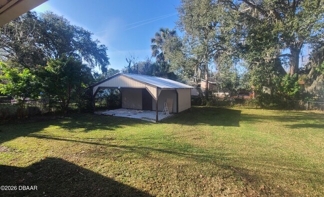 Building Photo - 1350 Jarecki Ave