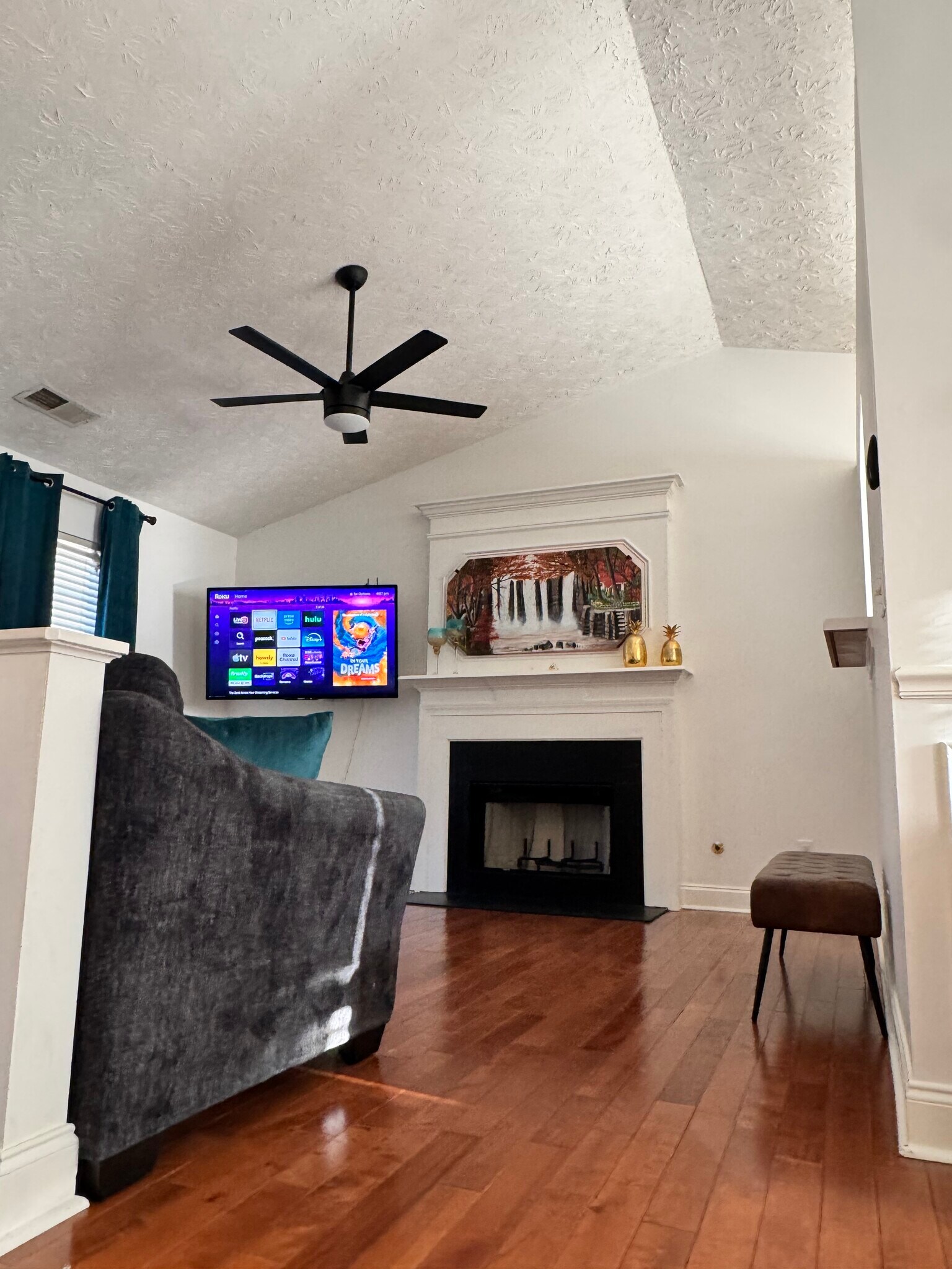 Building Photo - 601 Catrina Ct