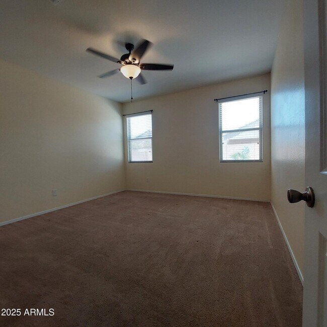 Building Photo - 25322 W Carson Dr